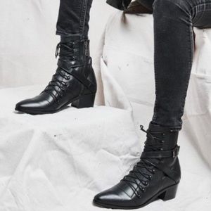 Modern Vice Leather lace up boots size 9